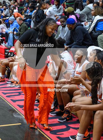Thumbnail 1 in North Iredell vs Rocky River (North Iredell Holiday Classic) photogallery.