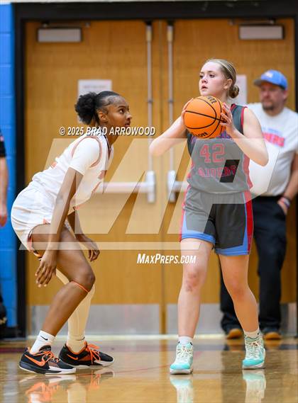 Thumbnail 3 in North Iredell vs Rocky River (North Iredell Holiday Classic) photogallery.