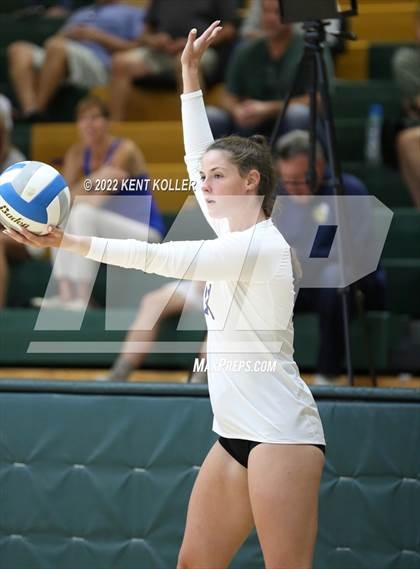 Thumbnail 2 in Oxford vs. Rochester photogallery.