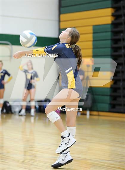 Thumbnail 2 in Oxford vs. Rochester photogallery.