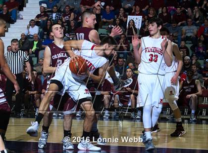 Thumbnail 2 in Moriah vs. Oriskany (NYSPHSAA Class D Final) photogallery.