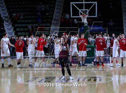 Thumbnail 2 in Moriah vs. Oriskany (NYSPHSAA Class D Final) photogallery.