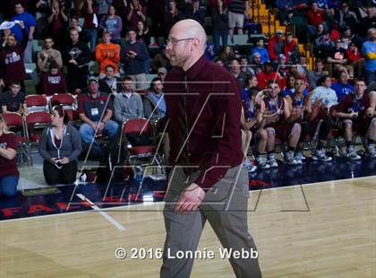 Thumbnail 2 in Moriah vs. Oriskany (NYSPHSAA Class D Final) photogallery.
