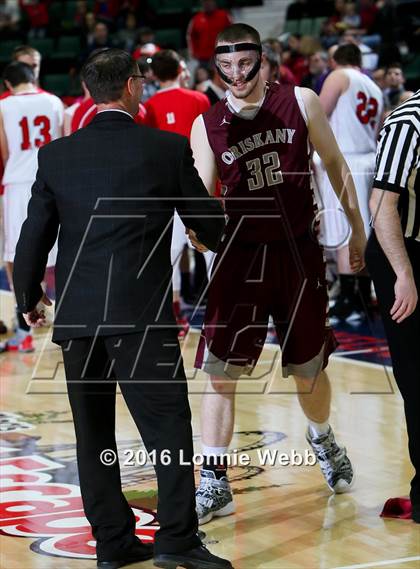 Thumbnail 2 in Moriah vs. Oriskany (NYSPHSAA Class D Final) photogallery.