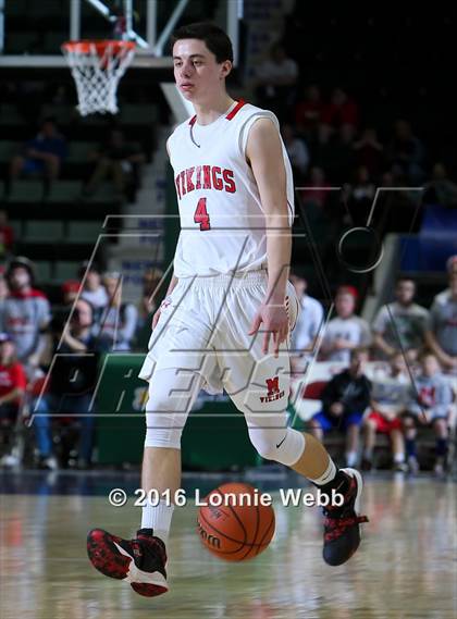Thumbnail 2 in Moriah vs. Oriskany (NYSPHSAA Class D Final) photogallery.