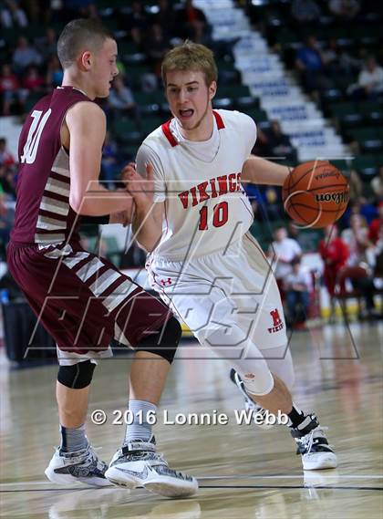 Thumbnail 2 in Moriah vs. Oriskany (NYSPHSAA Class D Final) photogallery.