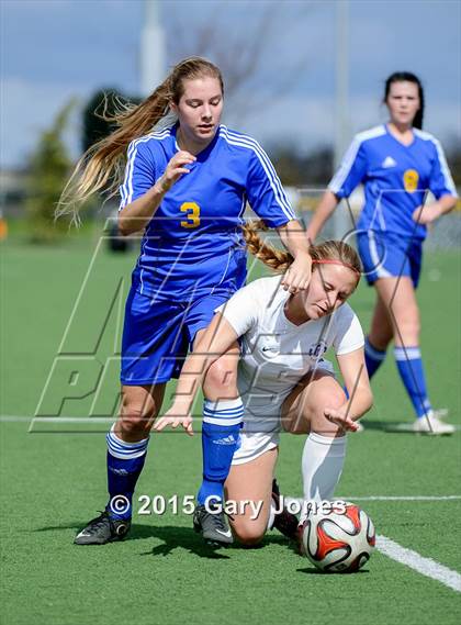 Thumbnail 3 in Benicia vs Terra Linda (Cal Spring Classic) photogallery.
