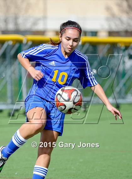 Thumbnail 2 in Benicia vs Terra Linda (Cal Spring Classic) photogallery.