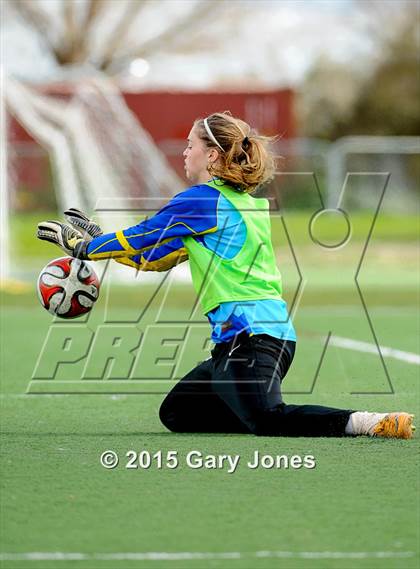 Thumbnail 3 in Benicia vs Terra Linda (Cal Spring Classic) photogallery.