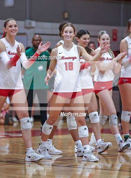 Thumbnail 3 in Stratford @ Memorial photogallery.