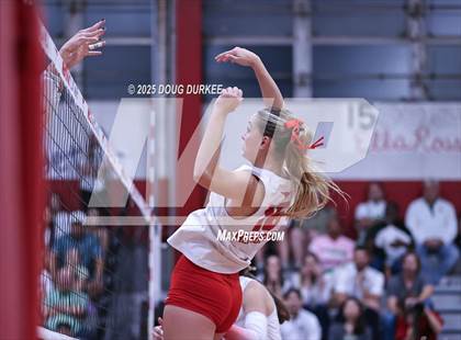 Thumbnail 3 in Stratford @ Memorial photogallery.