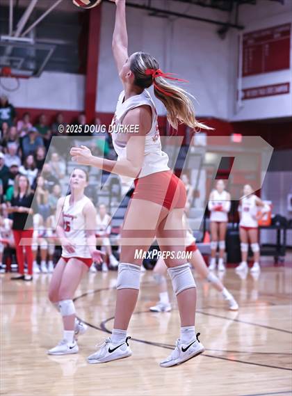 Thumbnail 3 in Stratford @ Memorial photogallery.