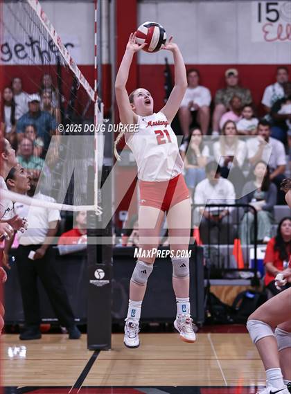 Thumbnail 2 in Stratford @ Memorial photogallery.