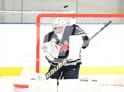 Thumbnail 2 in Avon Old Farms Varsity B @ Kent photogallery.