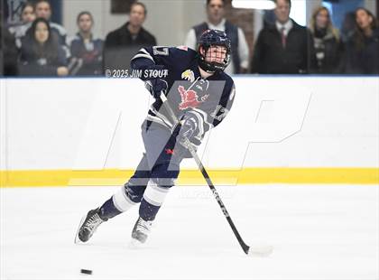 Thumbnail 1 in Avon Old Farms Varsity B @ Kent photogallery.