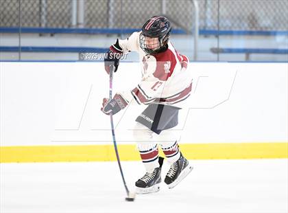 Thumbnail 1 in Avon Old Farms Varsity B @ Kent photogallery.