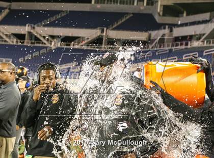 Thumbnail 3 in Raines vs. Booker T. Washington (FHSAA Class 4A Final) photogallery.