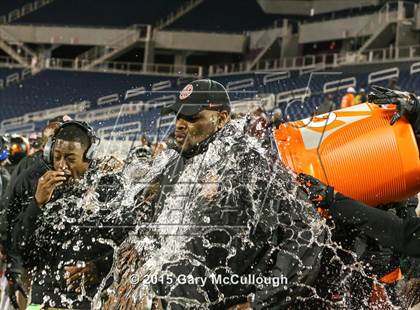 Thumbnail 2 in Raines vs. Booker T. Washington (FHSAA Class 4A Final) photogallery.
