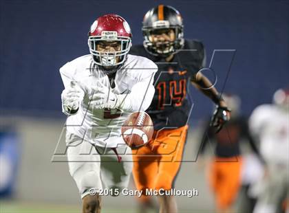 Thumbnail 1 in Raines vs. Booker T. Washington (FHSAA Class 4A Final) photogallery.