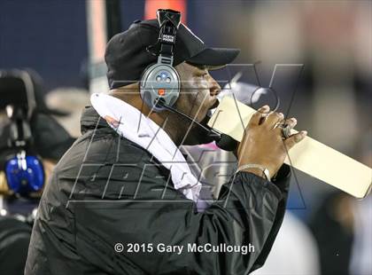 Thumbnail 3 in Raines vs. Booker T. Washington (FHSAA Class 4A Final) photogallery.