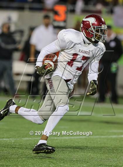 Thumbnail 2 in Raines vs. Booker T. Washington (FHSAA Class 4A Final) photogallery.
