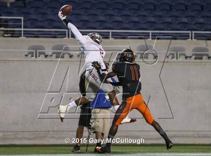 Thumbnail 3 in Raines vs. Booker T. Washington (FHSAA Class 4A Final) photogallery.