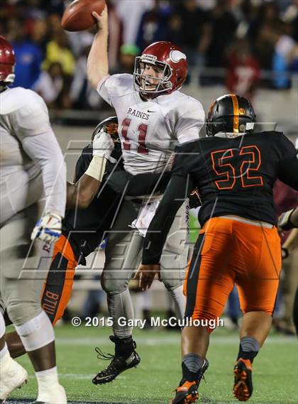 Thumbnail 1 in Raines vs. Booker T. Washington (FHSAA Class 4A Final) photogallery.