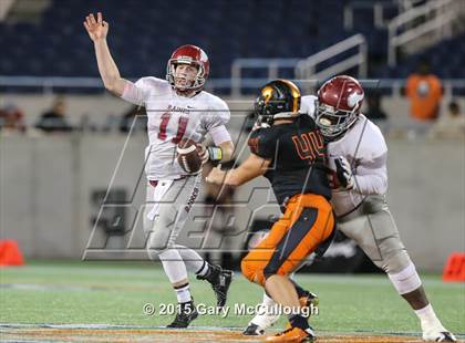 Thumbnail 3 in Raines vs. Booker T. Washington (FHSAA Class 4A Final) photogallery.