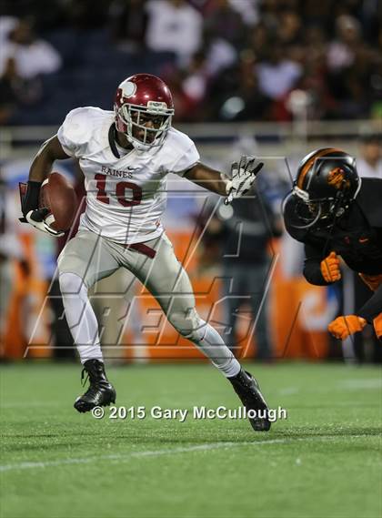 Thumbnail 2 in Raines vs. Booker T. Washington (FHSAA Class 4A Final) photogallery.