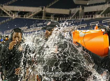 Thumbnail 1 in Raines vs. Booker T. Washington (FHSAA Class 4A Final) photogallery.