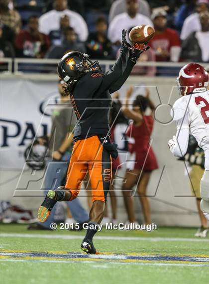 Thumbnail 3 in Raines vs. Booker T. Washington (FHSAA Class 4A Final) photogallery.