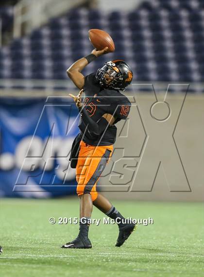 Thumbnail 2 in Raines vs. Booker T. Washington (FHSAA Class 4A Final) photogallery.