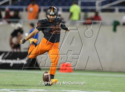 Thumbnail 3 in Raines vs. Booker T. Washington (FHSAA Class 4A Final) photogallery.