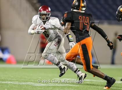 Thumbnail 2 in Raines vs. Booker T. Washington (FHSAA Class 4A Final) photogallery.