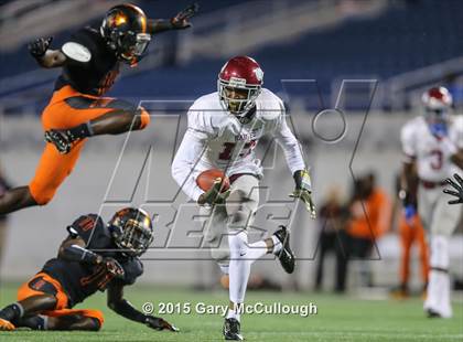 Thumbnail 1 in Raines vs. Booker T. Washington (FHSAA Class 4A Final) photogallery.