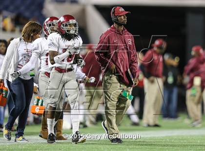Thumbnail 3 in Raines vs. Booker T. Washington (FHSAA Class 4A Final) photogallery.