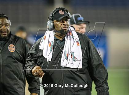 Thumbnail 1 in Raines vs. Booker T. Washington (FHSAA Class 4A Final) photogallery.