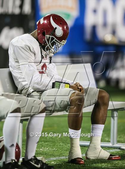Thumbnail 2 in Raines vs. Booker T. Washington (FHSAA Class 4A Final) photogallery.