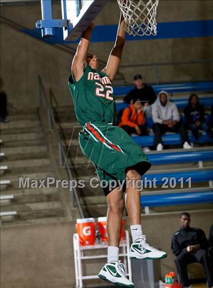Thumbnail 3 in Naaman Forest vs. Skyline (Avery WinterHeat Showcase) photogallery.