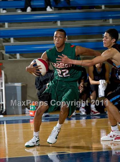 Thumbnail 2 in Naaman Forest vs. Skyline (Avery WinterHeat Showcase) photogallery.