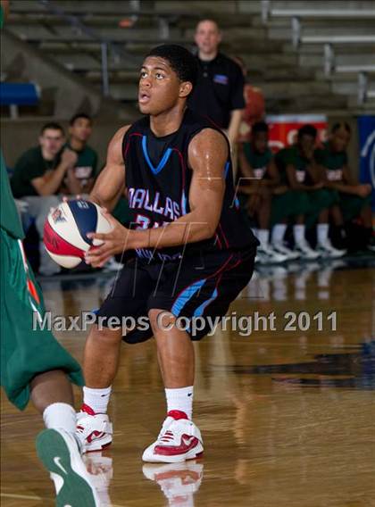 Thumbnail 1 in Naaman Forest vs. Skyline (Avery WinterHeat Showcase) photogallery.