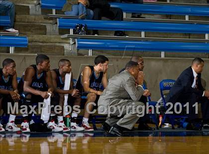 Thumbnail 3 in Naaman Forest vs. Skyline (Avery WinterHeat Showcase) photogallery.