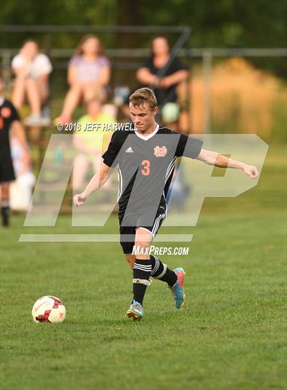 Thumbnail 2 in Marlington vs. Carrollton photogallery.