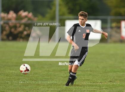 Thumbnail 2 in Marlington vs. Carrollton photogallery.