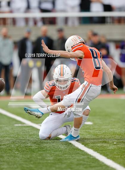 Thumbnail 3 in Lehi vs. Timpview (UHSAA 5A Semifinal) photogallery.