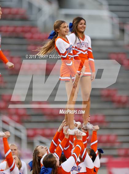 Thumbnail 2 in Lehi vs. Timpview (UHSAA 5A Semifinal) photogallery.