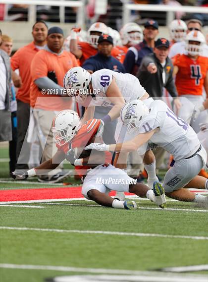 Thumbnail 2 in Lehi vs. Timpview (UHSAA 5A Semifinal) photogallery.