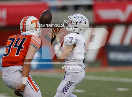 Thumbnail 3 in Lehi vs. Timpview (UHSAA 5A Semifinal) photogallery.