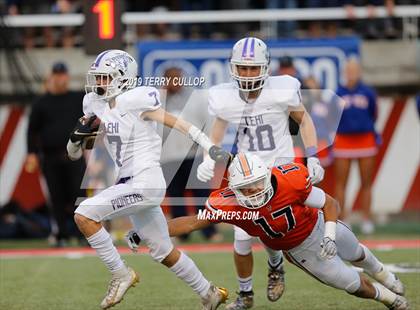 Thumbnail 1 in Lehi vs. Timpview (UHSAA 5A Semifinal) photogallery.