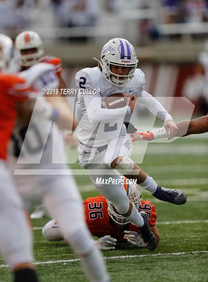 Thumbnail 1 in Lehi vs. Timpview (UHSAA 5A Semifinal) photogallery.